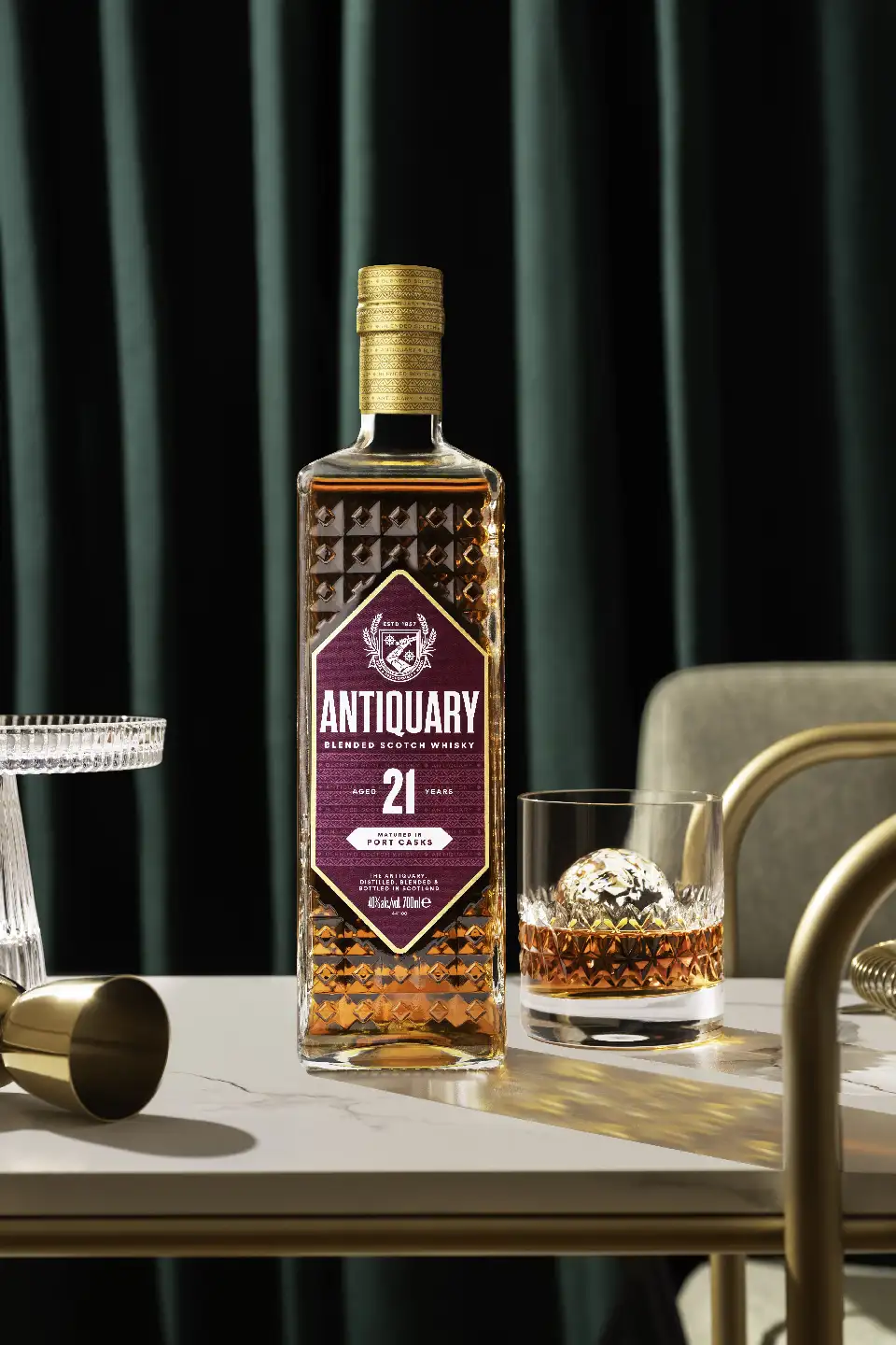 the-antiquary-aged-21-years-port-casks-blended-scotch-whisky image 2