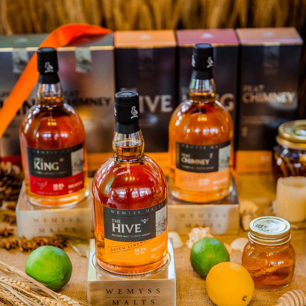 wemyss-malts-the-hive-batch-strength-blended-malt-scotch-whisky-55-5-0-7l image 6